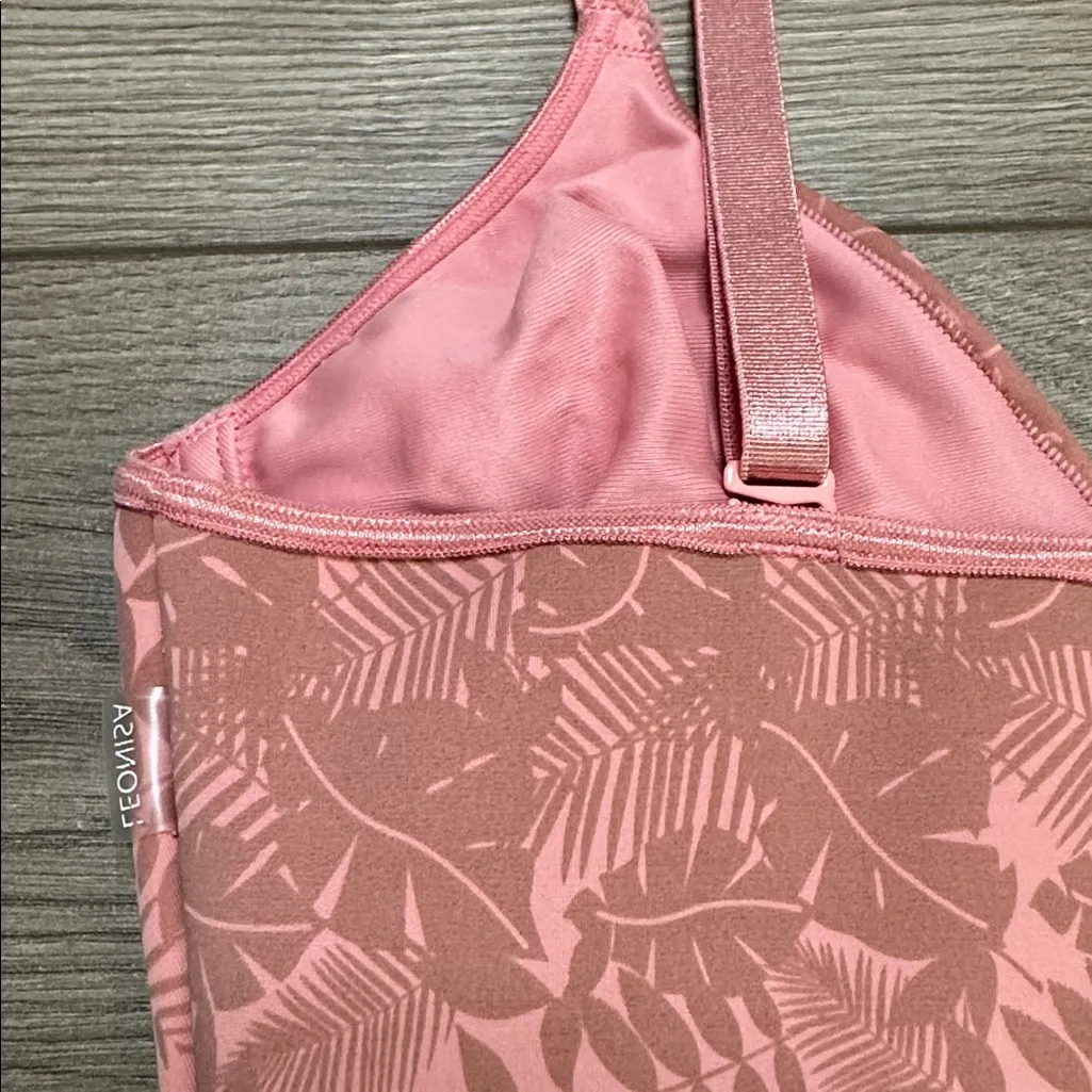 Leonisa  Shaping Underwire Convertible Bodysuit Pink Size 38 - Image 7