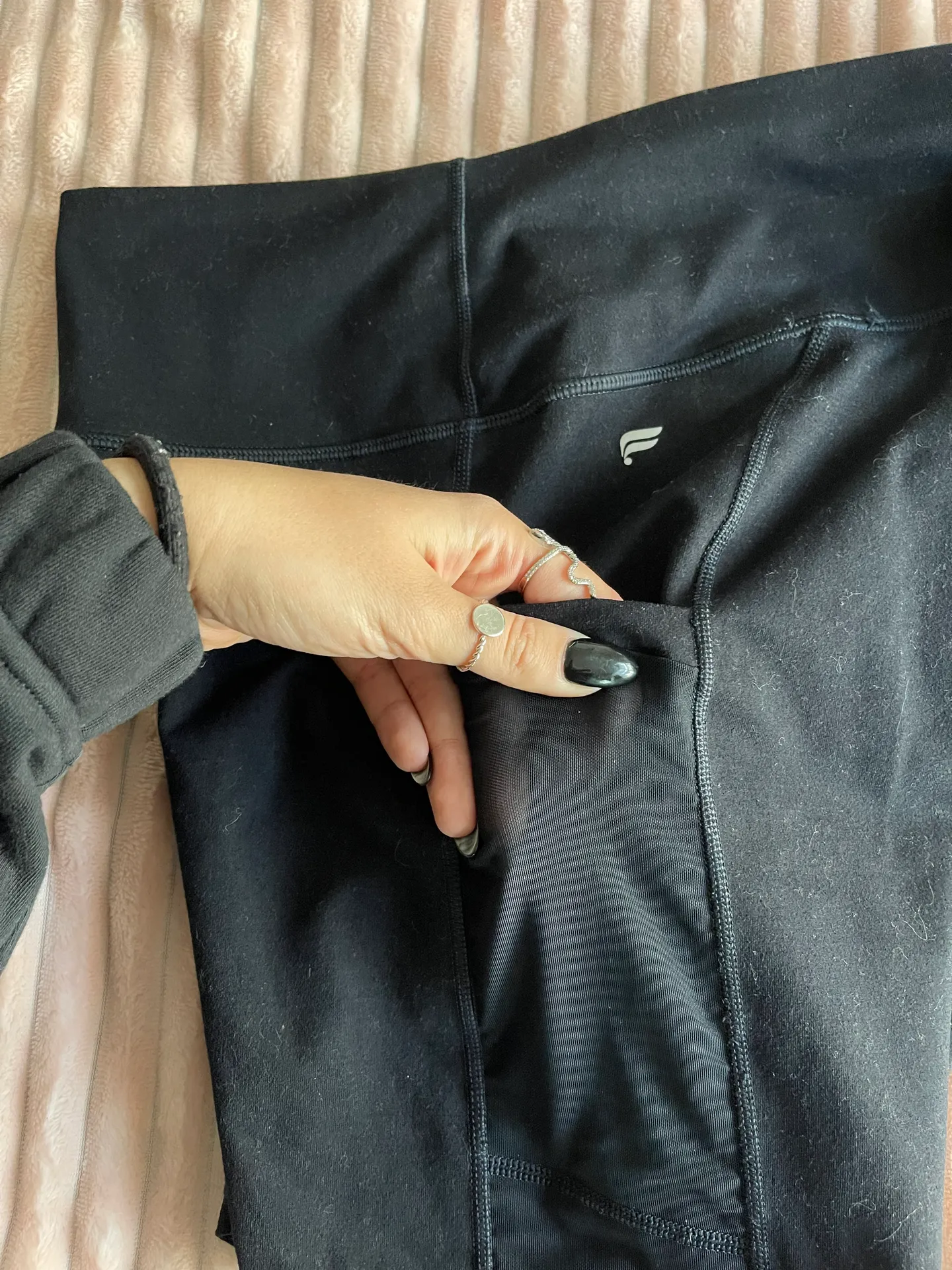 Fabletics Spandex shorts - Image 3