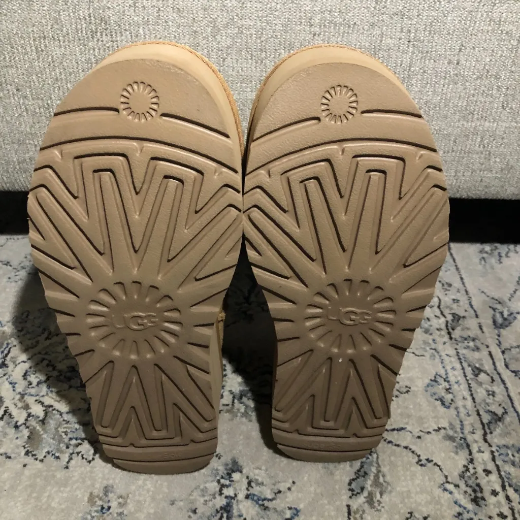 UGG Ultra Mini Platform Boots Chestnut - Image 9