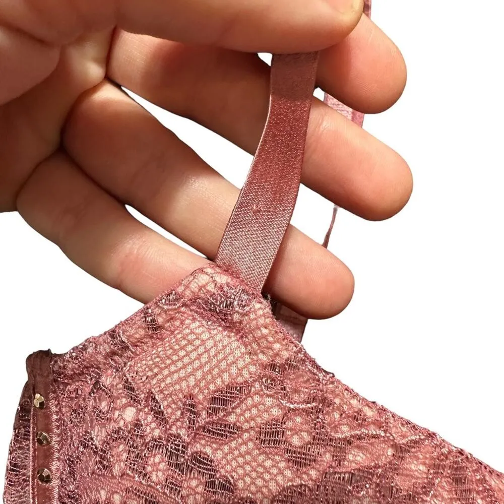 Victoria's Secret Very Sexy Lace and Rhinestone Bra Size 32B - Image 8