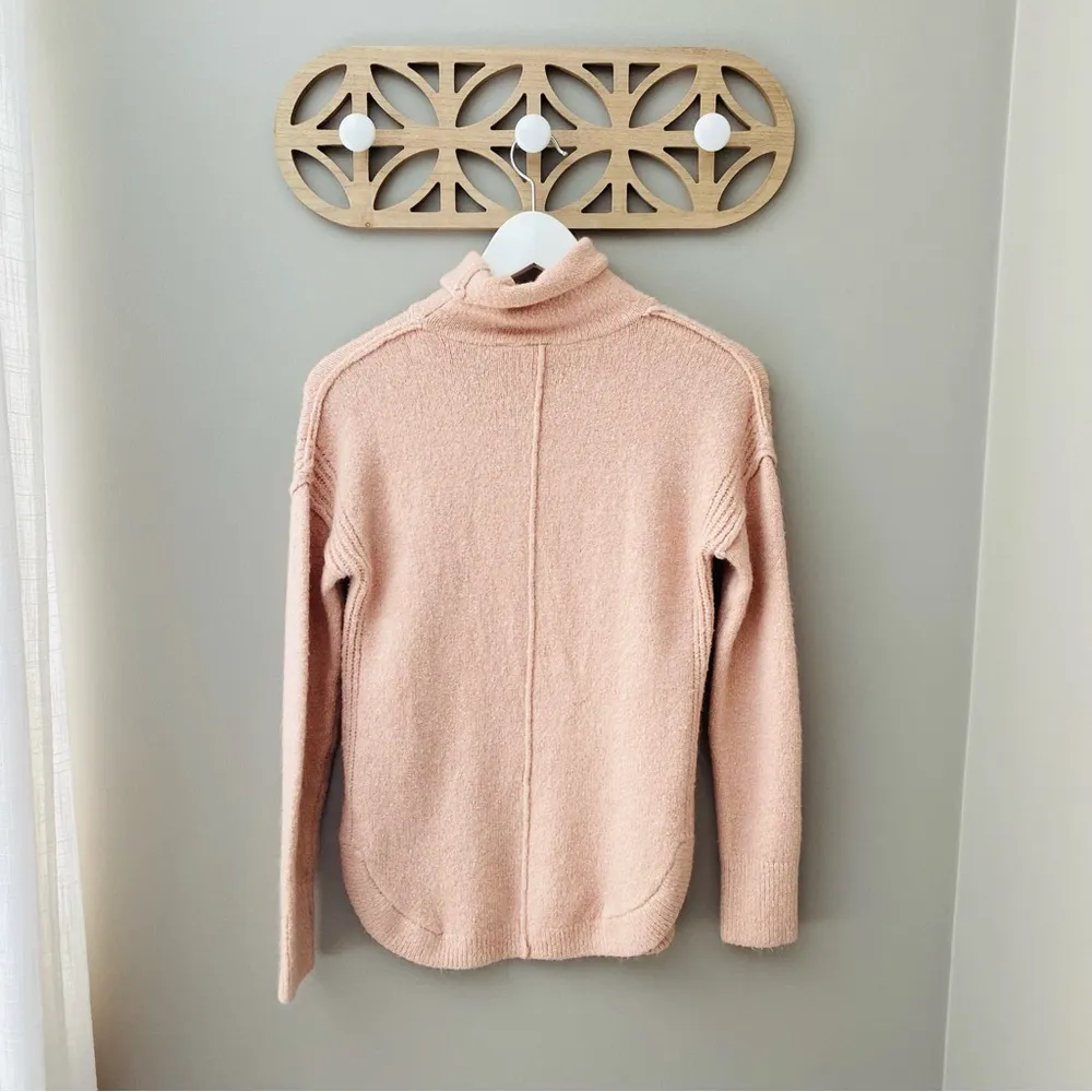 GAP Pullover Turtleneck Sweater Pink Sz Small - Image 7