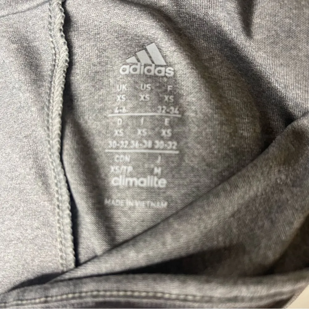 Adidas running top size XS gray Athletic Gym Outdoor long sleeve 1/2 zip - Image 9