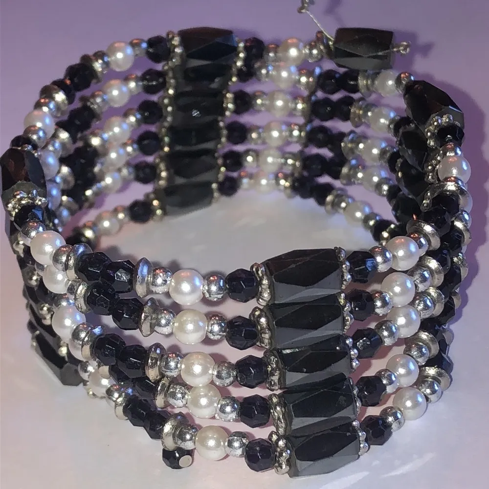 Vintage Hematite Beaded Boho Magnetic Closure Retro Wrap Bracelet - Image 2