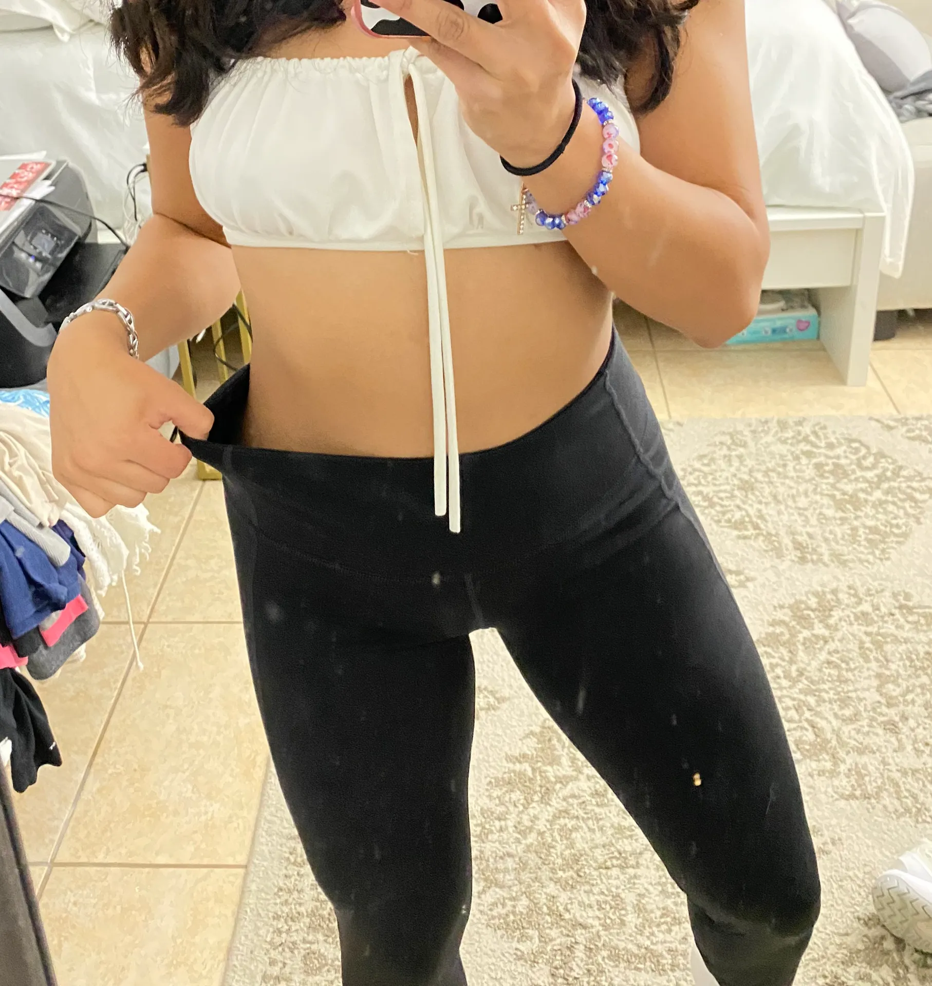 Black Capri Length Leggings - Image 2