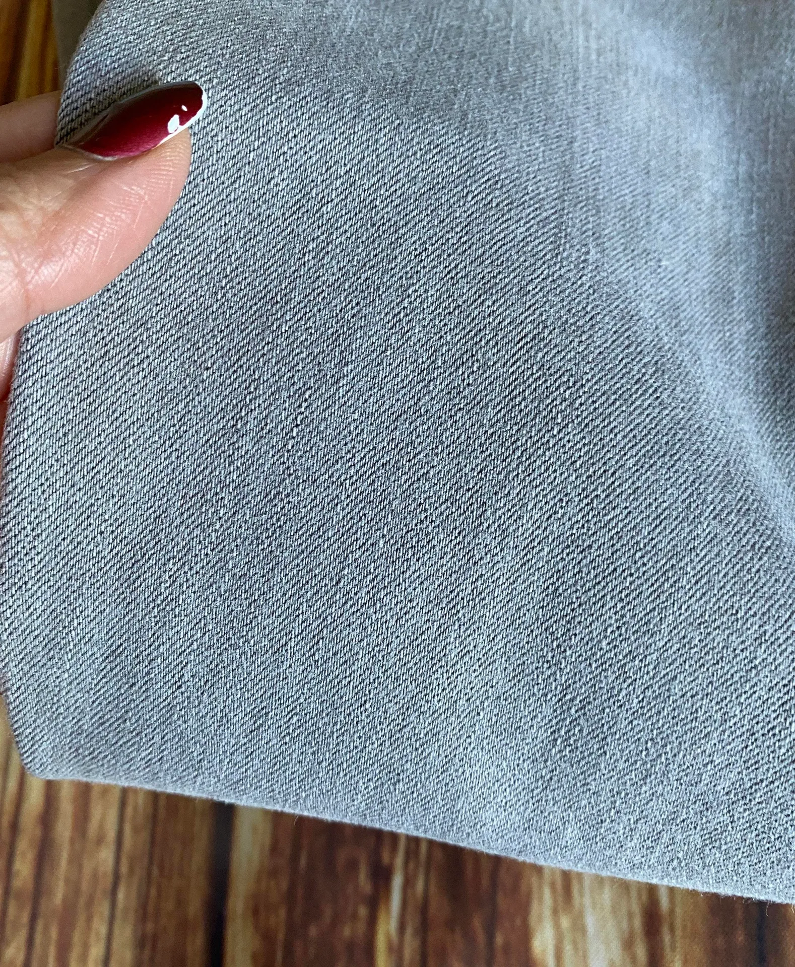 Chico's  Women’s So Lifting Slim Leg Gray Jeans Sz 0.5/6R - Image 6