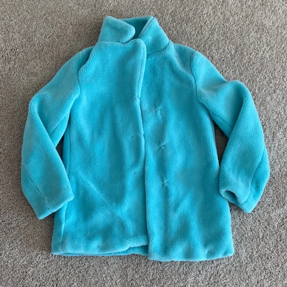 Guess  faux shearing jacket. S - Image 10