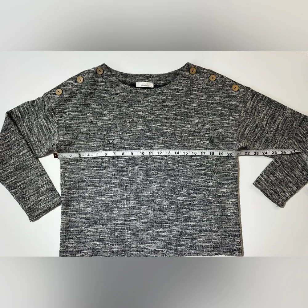 URBAN Romantics Heathered Black and white Sweater with Button Accents 🤍🖤 - Image 3