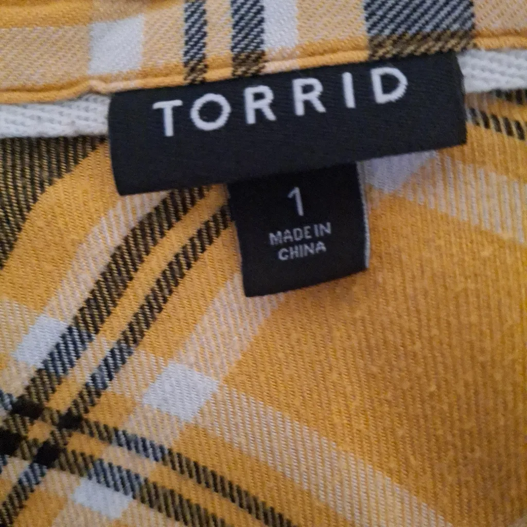 Torrid Sz 1 Yellow Plaid Women's Top - Image 12