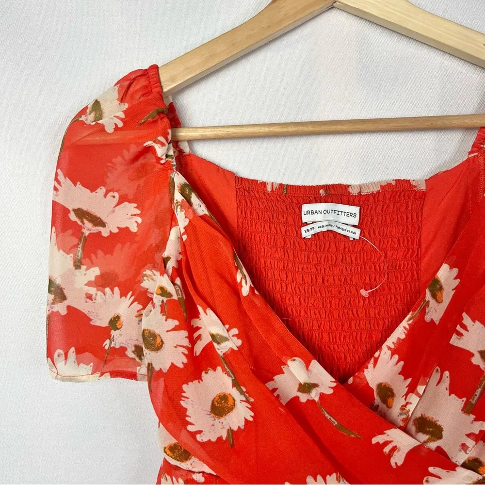 Urban Outfitters UO Lula Red Floral Short Sleeve Romper XS - Image 62
