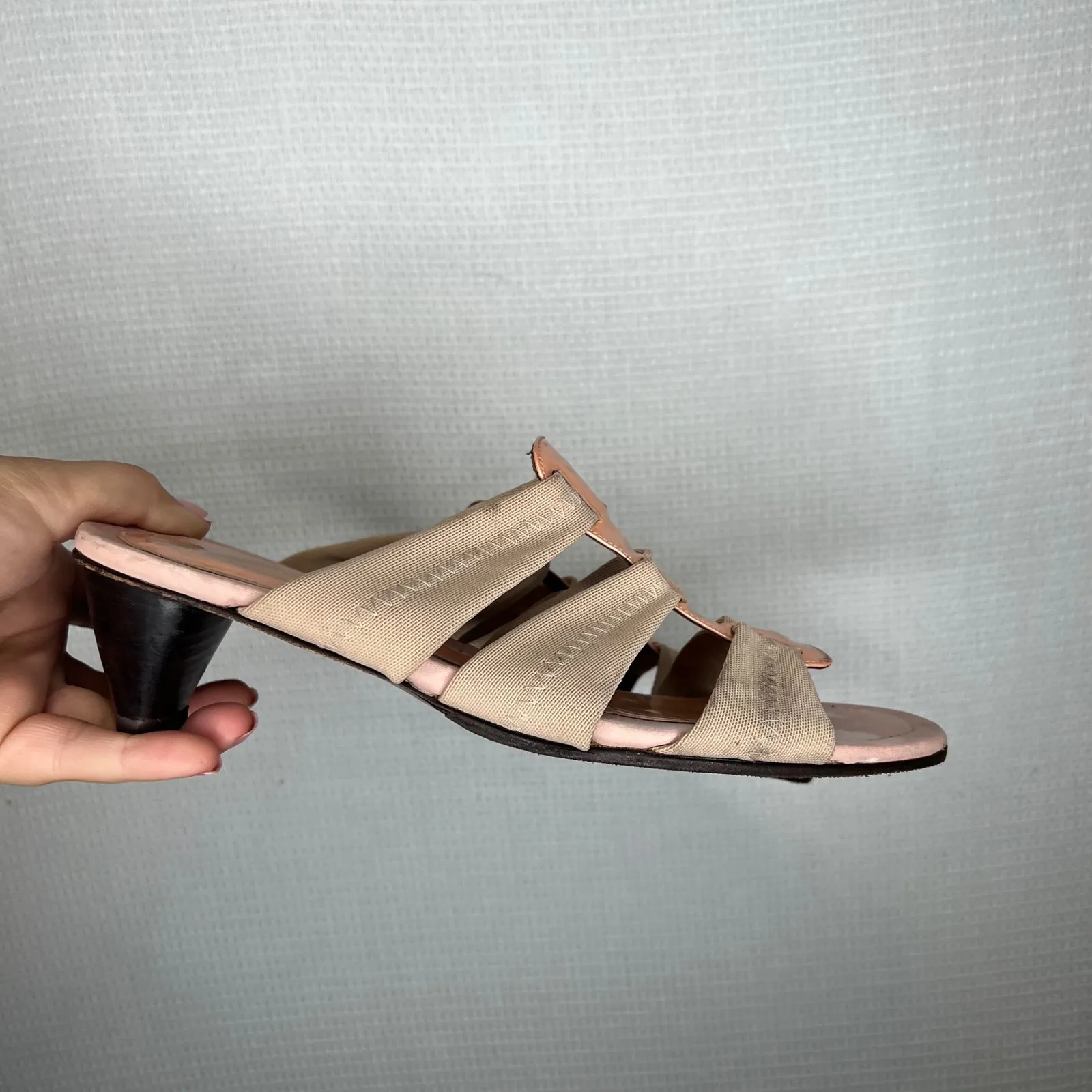 Donald‎ J Pliner Vintage Y2K Women's Peach Beige Leather Heeled Sandals Size 10M Tan - Image 3