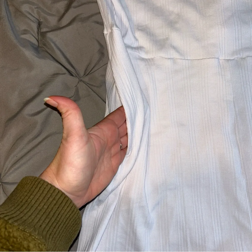 $158 Vitamin A Women's White Logan Organic Rib V-Neck Romper Size M Swim Coverup - Image 6