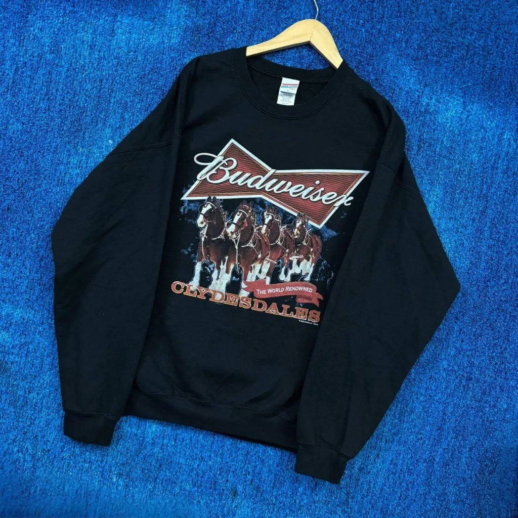 Budweiser “The World Renowned Clydesdales” Graphic Crewneck Sweater Size Large - Image 3