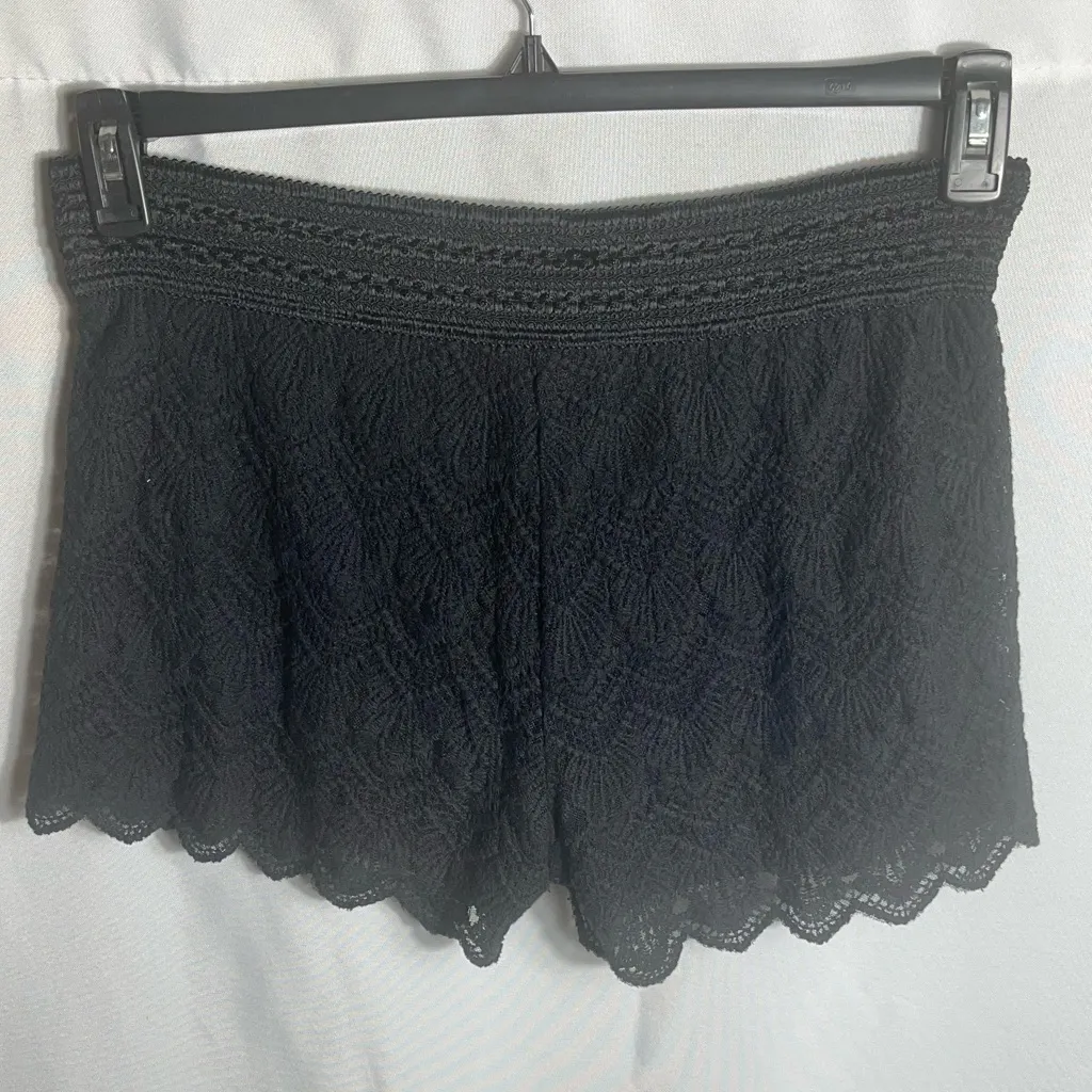 Bongo Black Crochet Lace Shorts Women’s M Lined Stretch Waist Casual Boho - Image 2