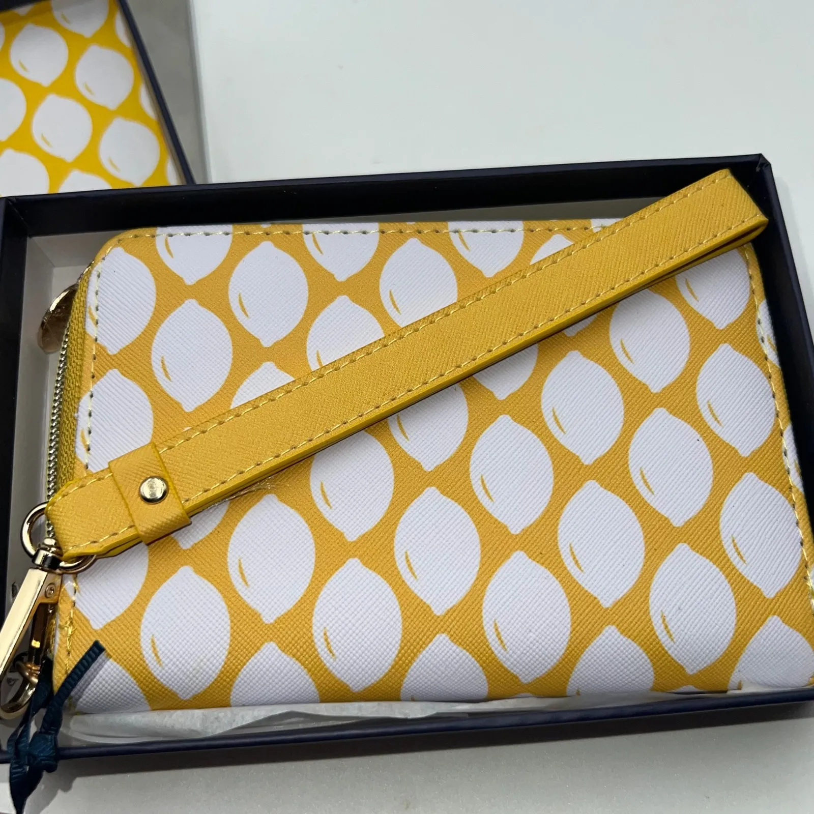 Dabney Lee Lemon Print Wristlet Wallet & Card Case Set - New - Image 7