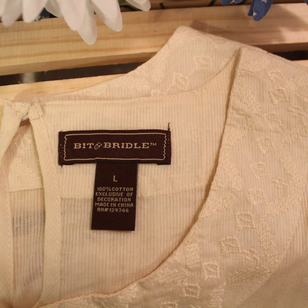 🔥REDUCED🔥Bit & Bridal Dainty Sheer Cover UP Over Top Sz Lg - Image 2