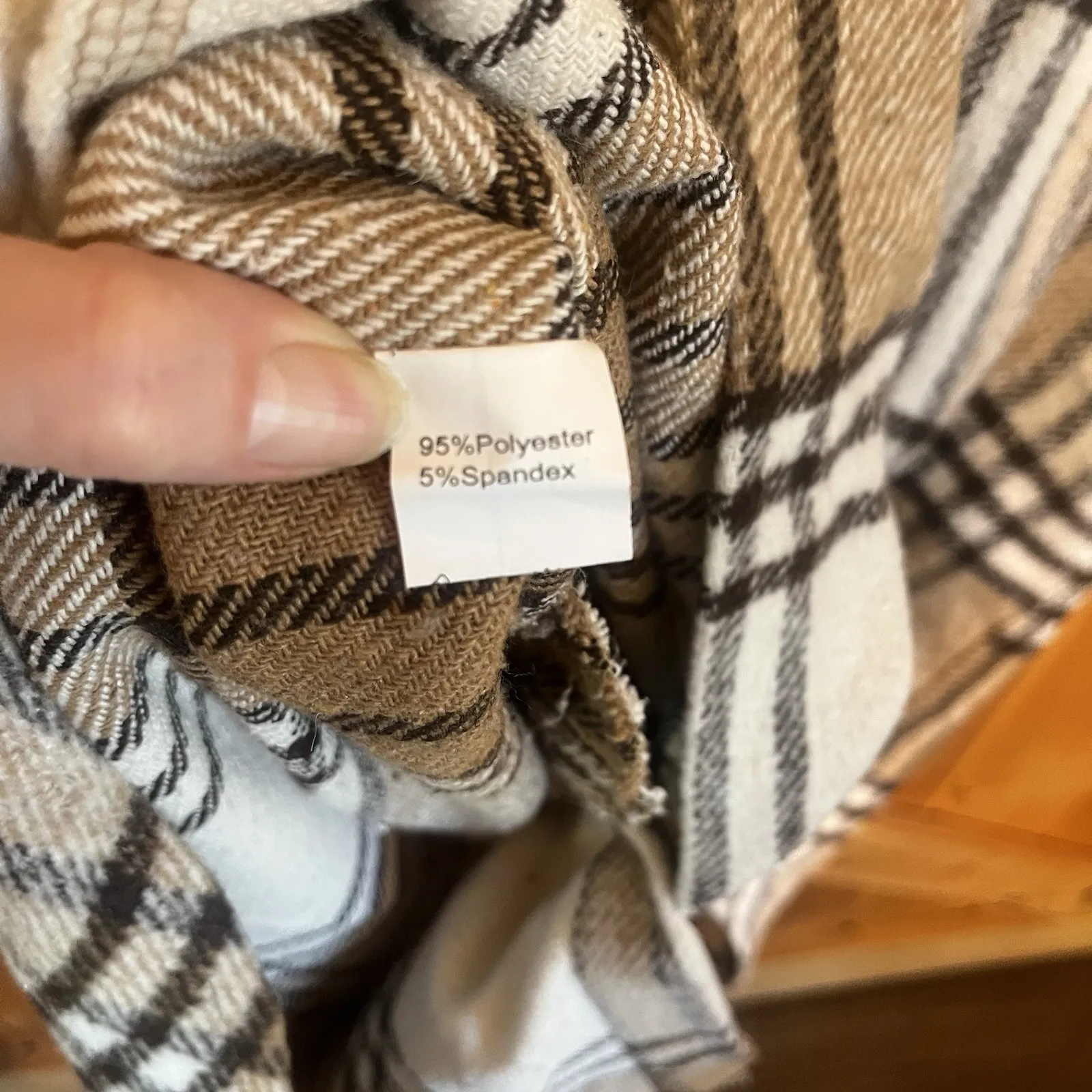 Plaid Button Front Shirt Jacket Woman's Large Brown Ivory Oversized Long Shacket - Image 4