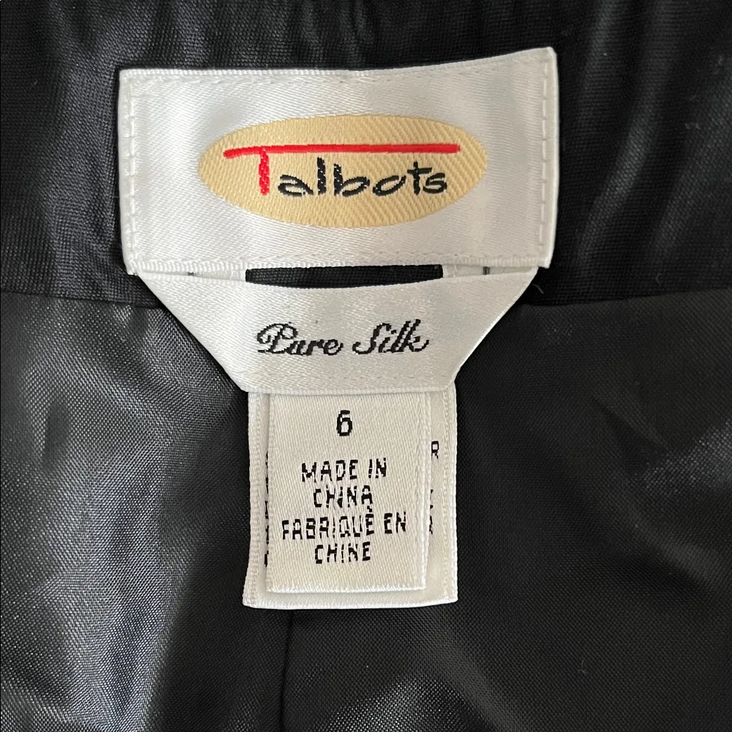 NWOT Vintage Talbots Black 100% Pure Silk Taper Leg Trouser Pants - Size 6 - Image 2