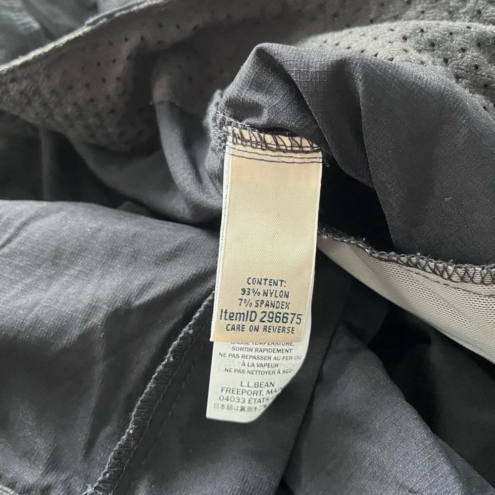 LL Bean black zip off pants - Image 5