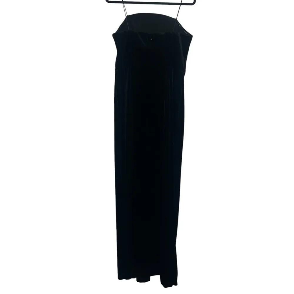 Amanda Uprichard X Revolve Wolfe Maxi Gown In Black Velvet Rosettes - Image 7