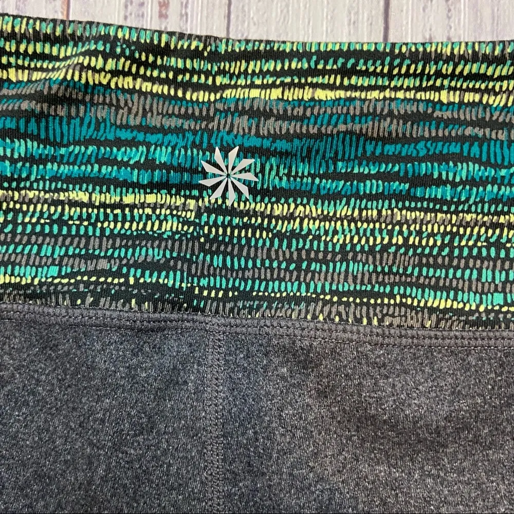 Athleta Retreat Revelation Tight. Size Medium. EUC - Image 6