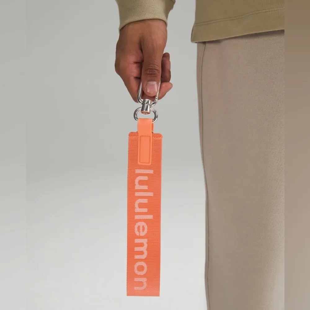 LULULEMON Never Lost Keychain in Coral Kiss / Wisp Yellow O/S NWT - Image 4