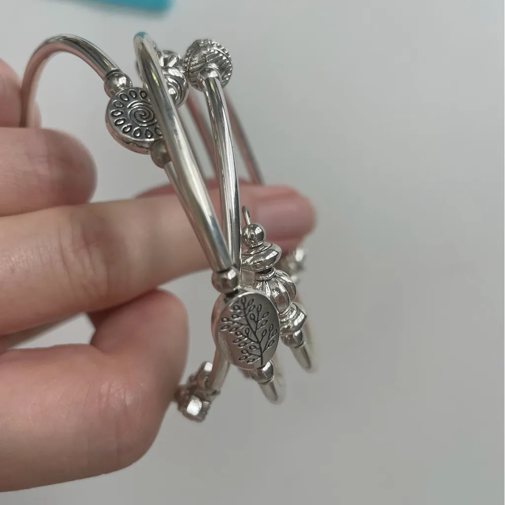 Swirly Bracelet Sea Charms Turtle Starfish Shell Flower Leaf Sun Silver Stretch - Image 15