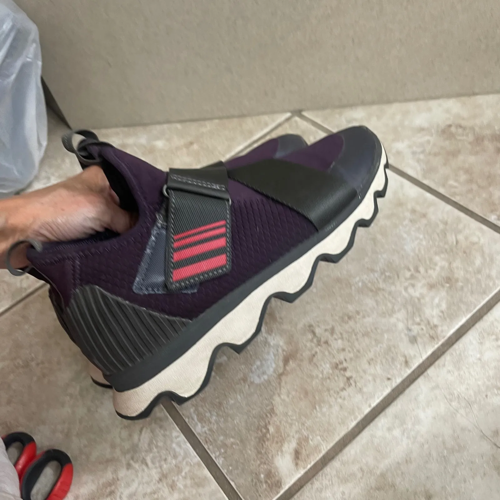 Sorel Kinetic plumb Breakthru Slip On Athletic Shoes Purple Women US 8 Preown - Image 4