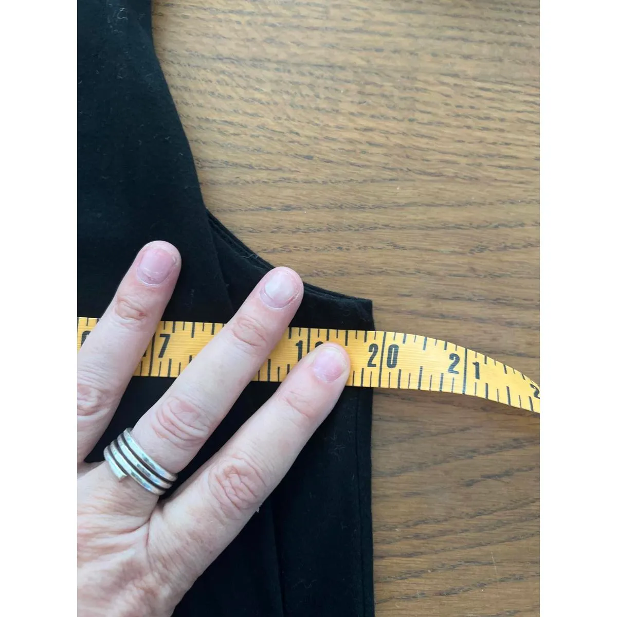 Madewell Black Sleeveless Pleated Blouse Top, Size M - Image 4