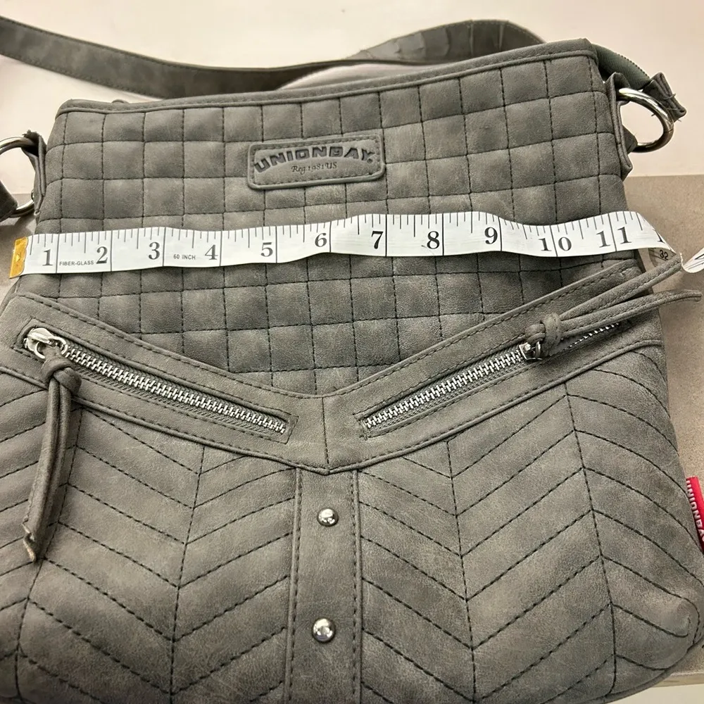 Union Bay Cross Body Bag - Gray Discount due to wear on strap & top back - Image 4