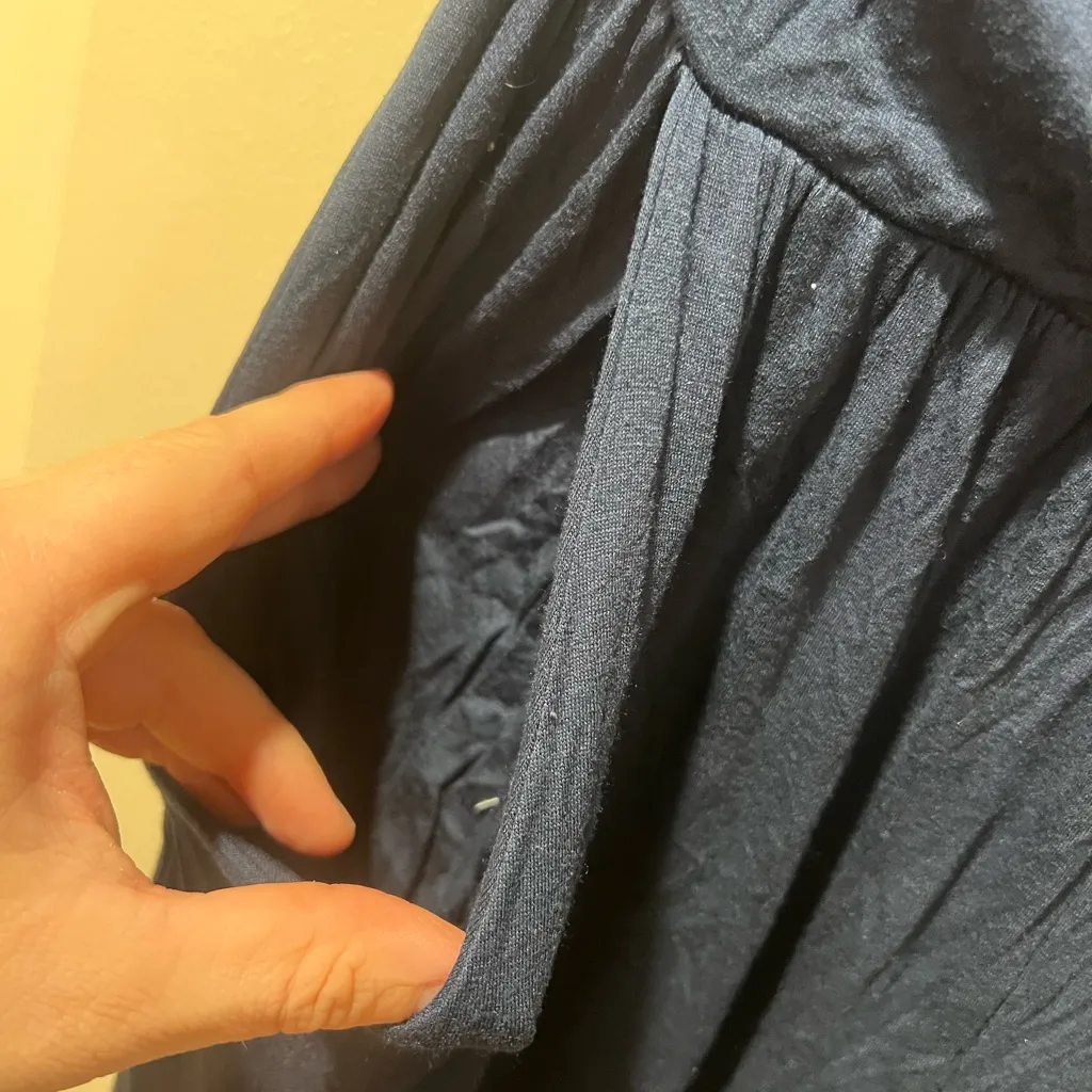 Forever 21 MD Navy Blue Draped Jumpsuit - Image 4