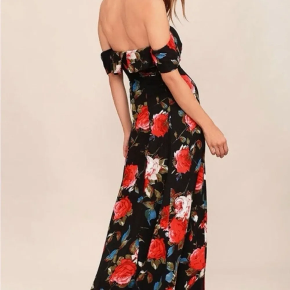 Lulus I Care black floral off the shoulder maxi Size XS - Image 2