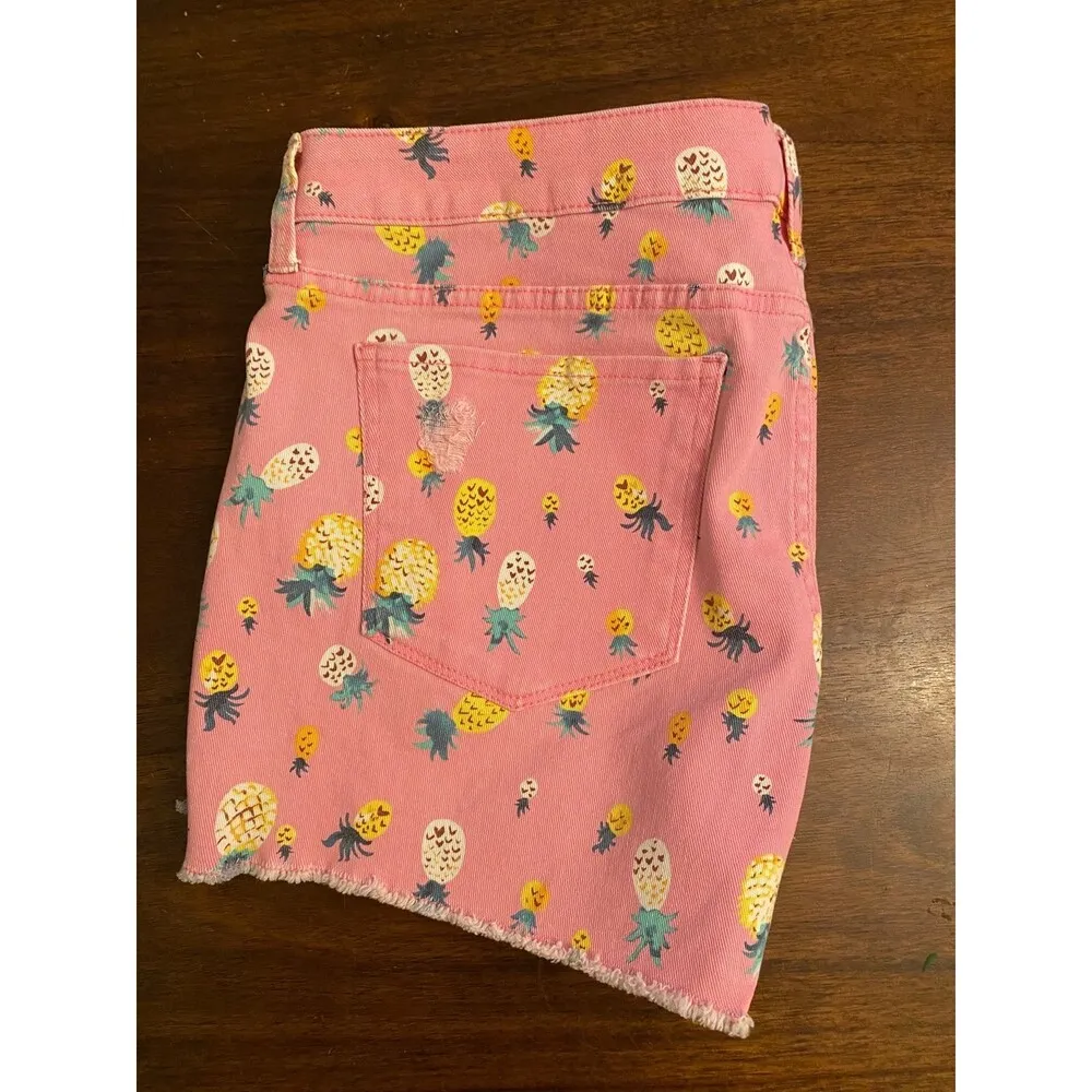 Arizona size 17 women pink jean shorts pineapple cutoff - Image 5