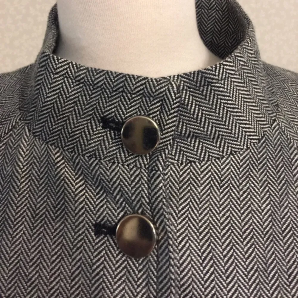 NEW!! Chic Herringbone Cape Jacket Size M - Image 2