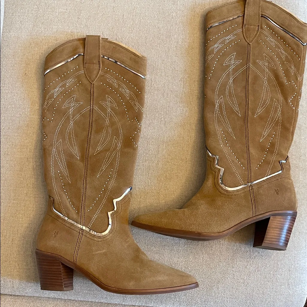 Frye  Sara Pointed Toe Western Boots - Image 3