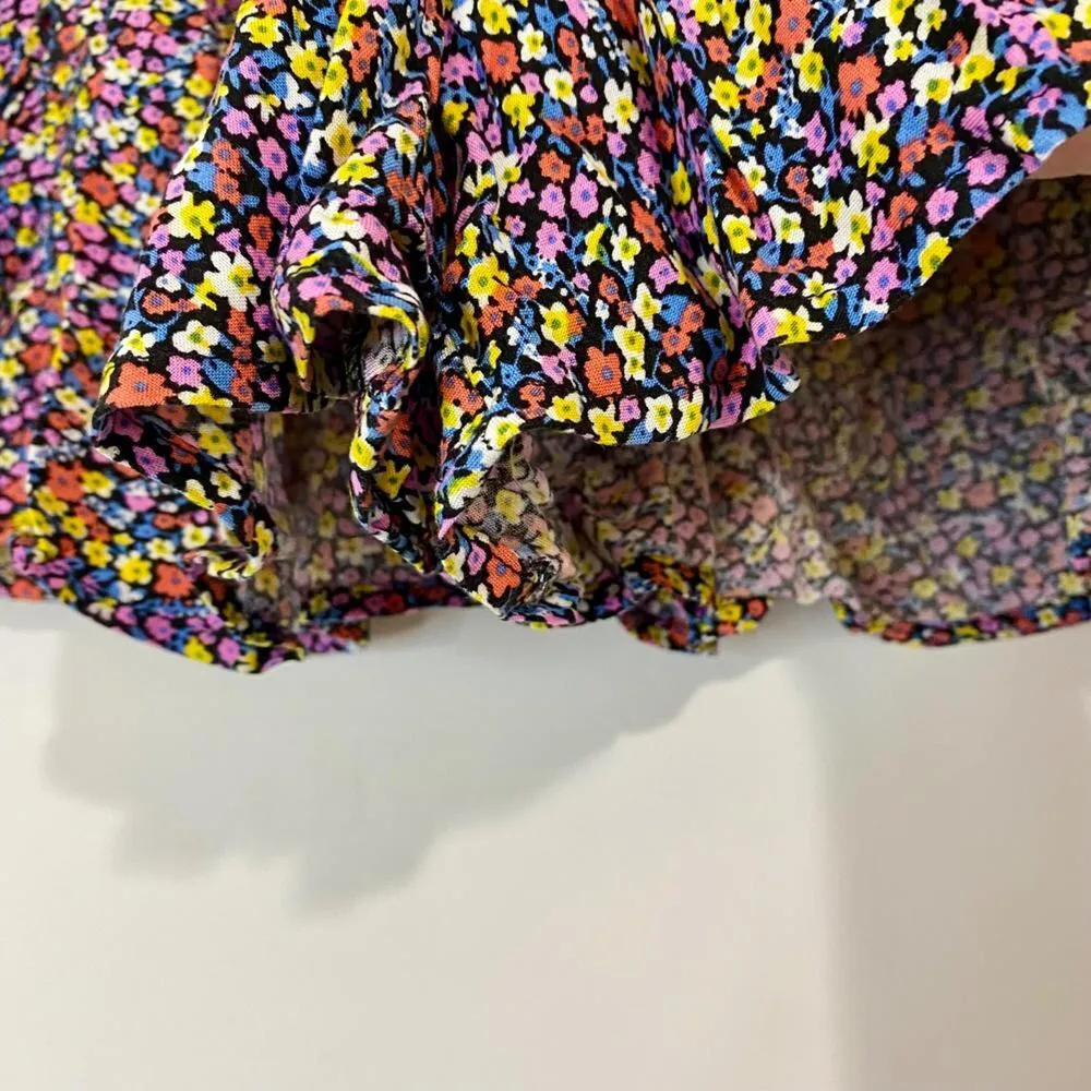 Patrons Of Peace Women’s Tie Front Penny Shorts Pink Floral Size Medium EUC - Image 4