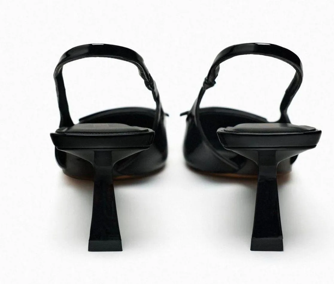 Closed Toe Heels - Image 3