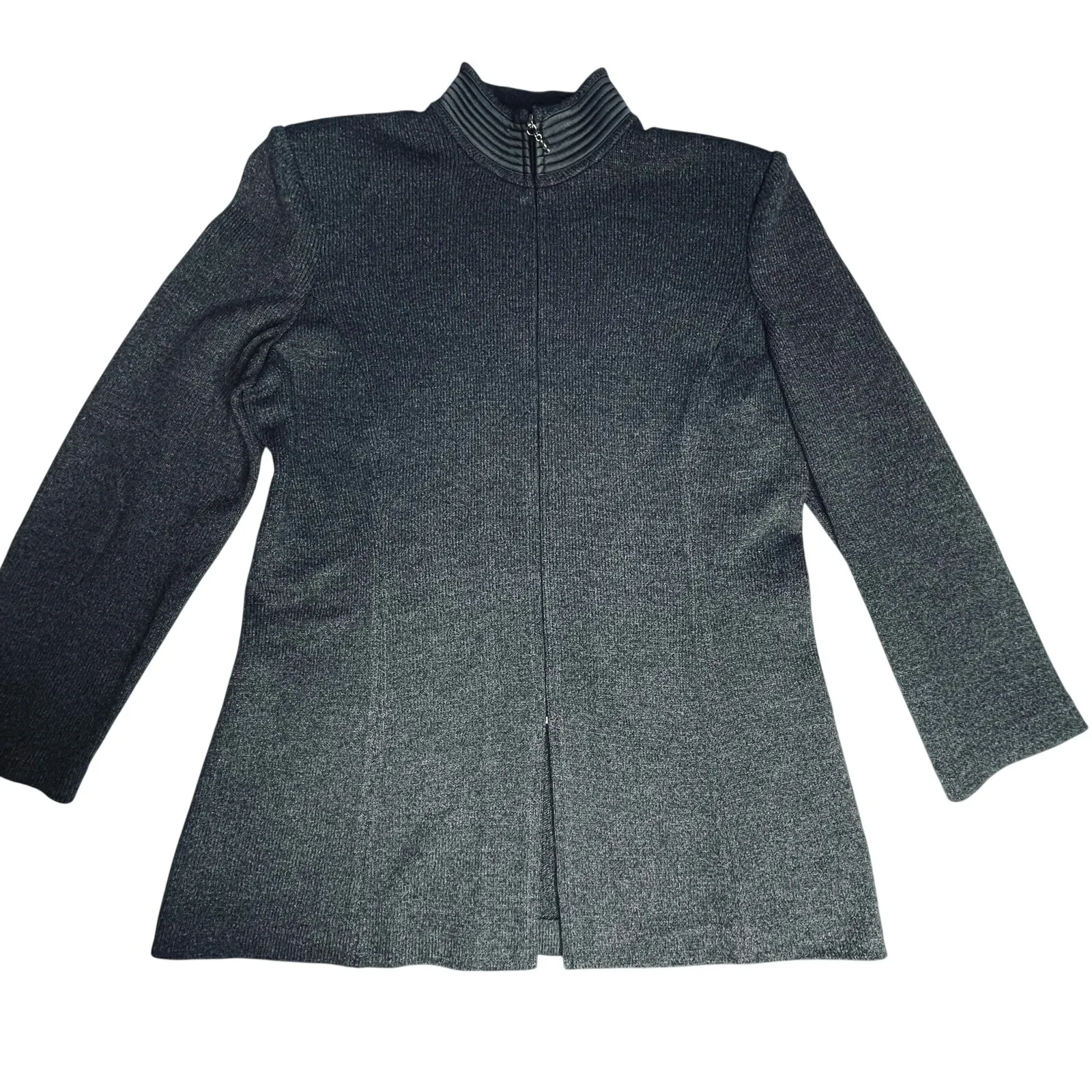 St. John Collection Santana Knit Jacket size 4 graphite gray mock neck front zip - Image 9