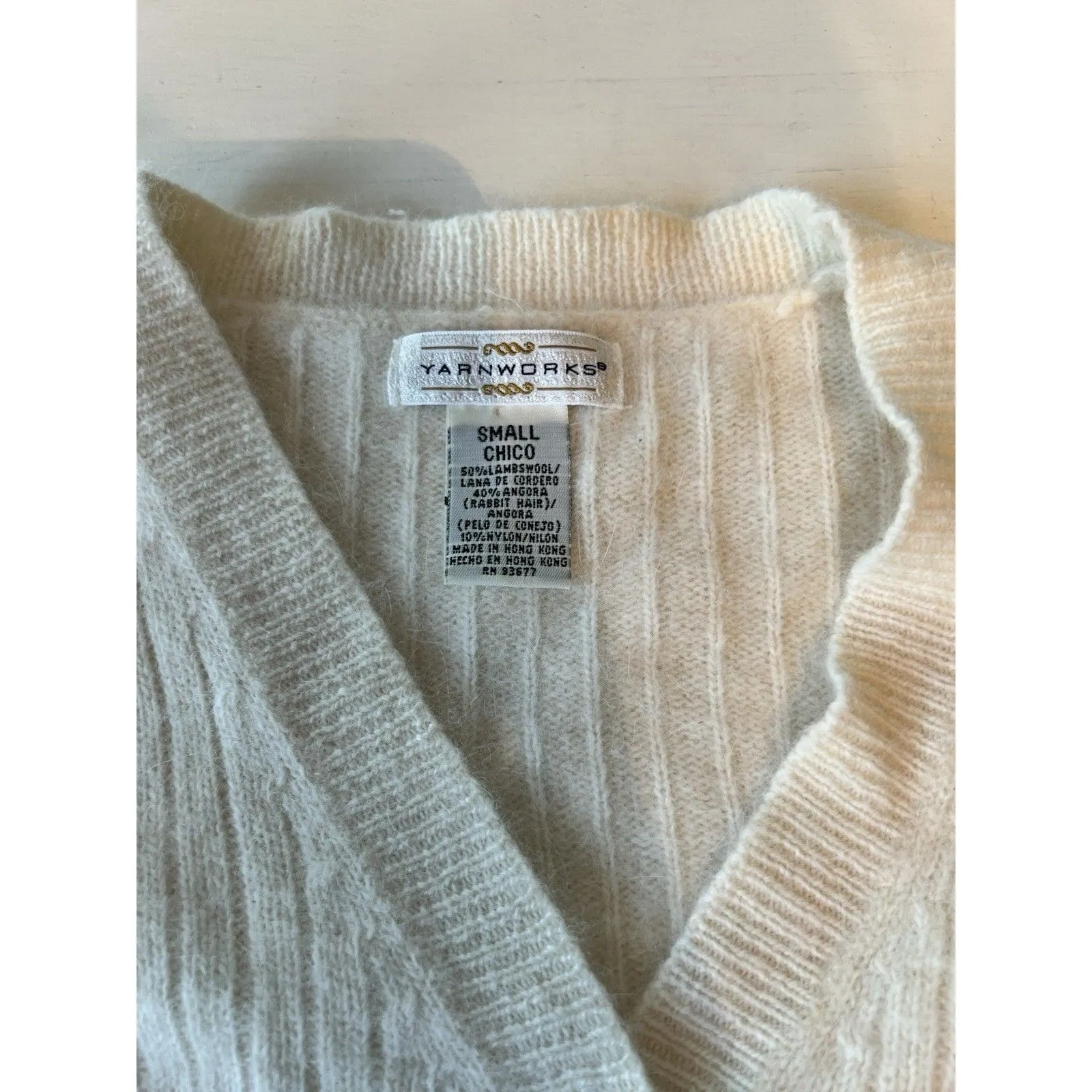 Vintage Yarnworks Woman’s‎ Small Lambswool Angora Cardigan Sweater Pearl Button - Image 2