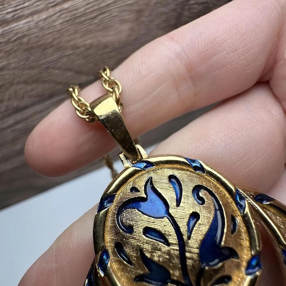 Crown Trifari L'ORIENT Necklace Pendant Blue Enamel Gold Tone Vintage Signed - Image 11