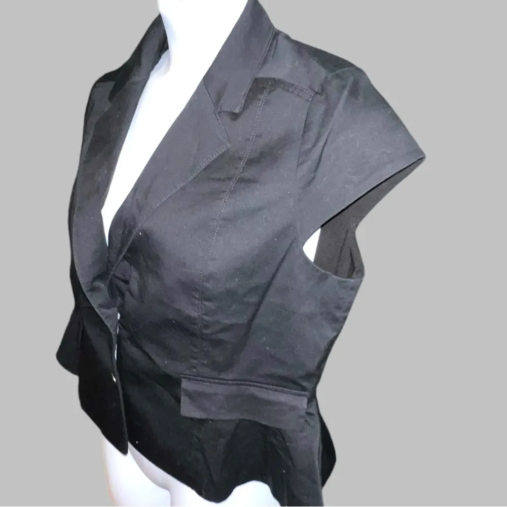 Ny& co 7th Avenue Women's Black Sleeveless Blazer Size 18 - Image 4