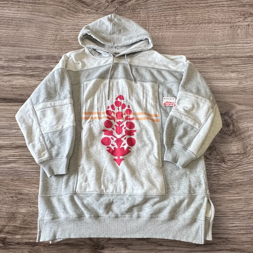 #41 NWT Free People Triple Threat Hoodie in Heather Grey/Victory Red - Image 6