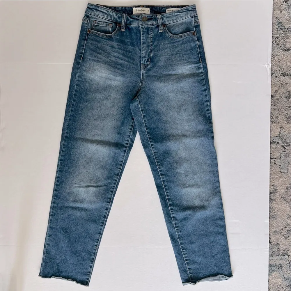 Jessica Simpson Spotlight High rise Straight ankle jeans in lucky star size 28 - Image 2