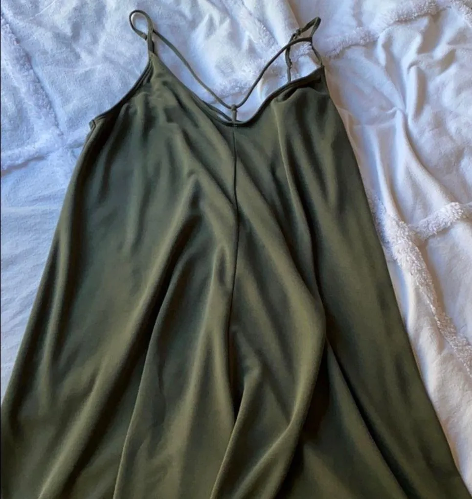 Green Dress - Image 2