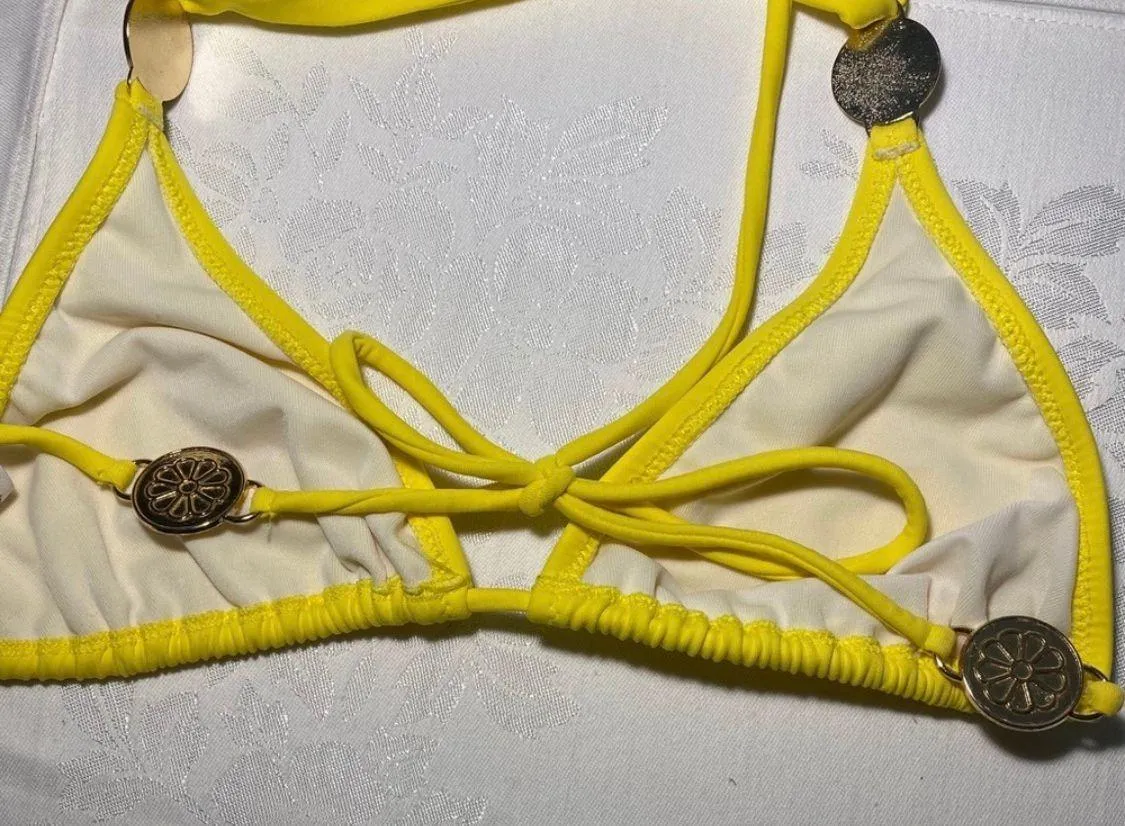Yellow swim suit flower metal studs Medium - Image 6