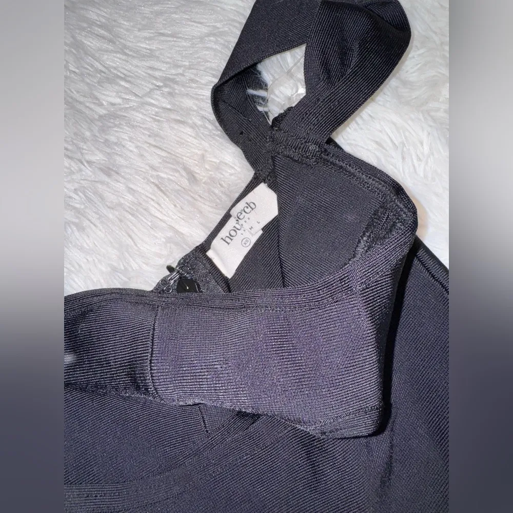 NWOT House of CB Yasmeen Black Bandage Cutout Jumpsuit sz XS - Image 11