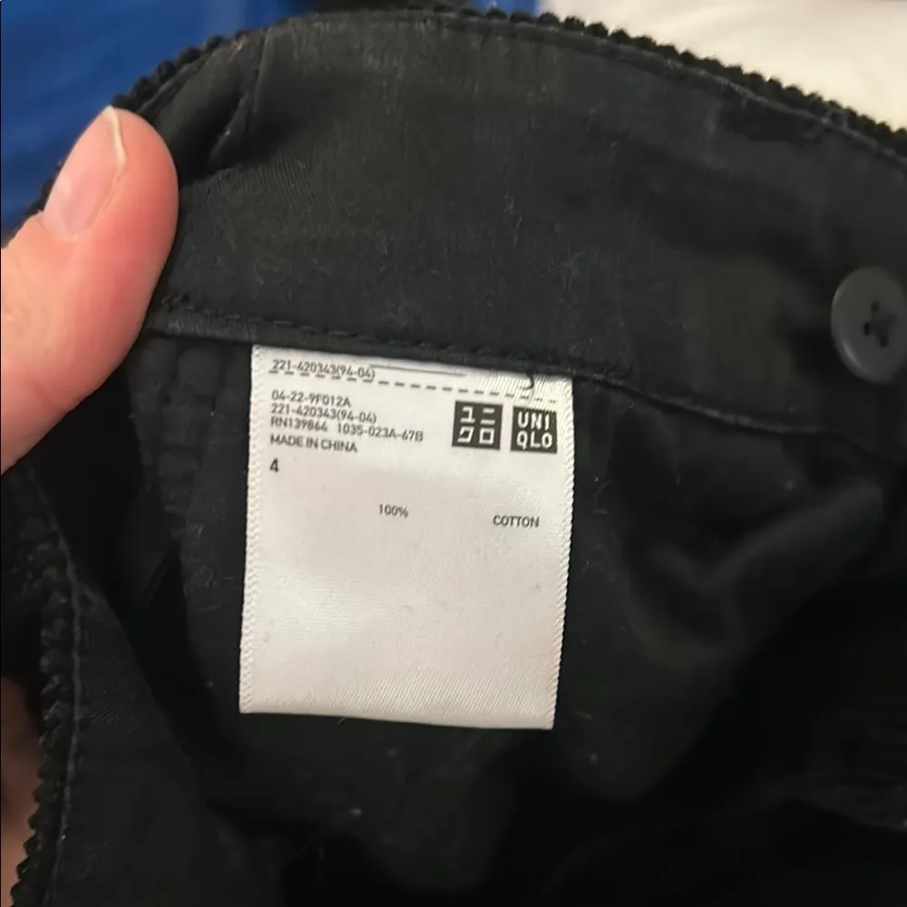 UNIQLO wide leg corduroy black high rise pants size 4! - Image 5