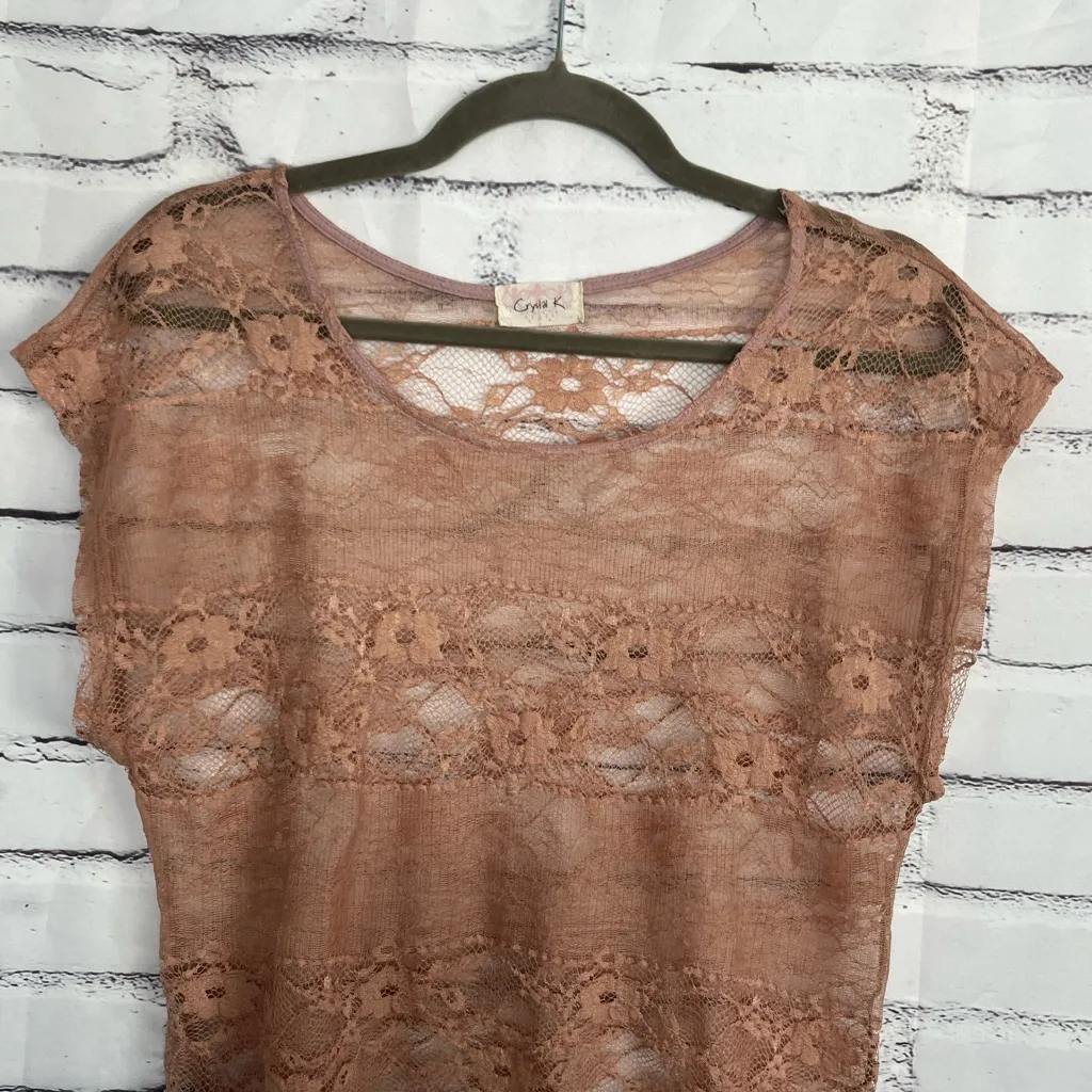 Crystal K Sheer Lace Short Sleeve Blouse Women’s Small Nude Floral Mesh Top Y2K Brown - Image 5