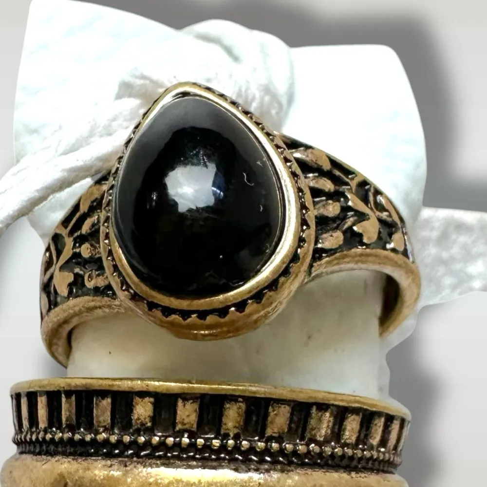 Free People Count Your Lucky Stars Ring Set in Antique Gold Onyx Bohemian Witchy - Image 7