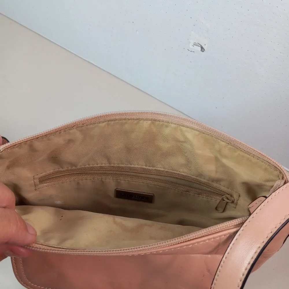 Giani Bernini Leather Crossbody Bag in Ballet Pink - Image 7