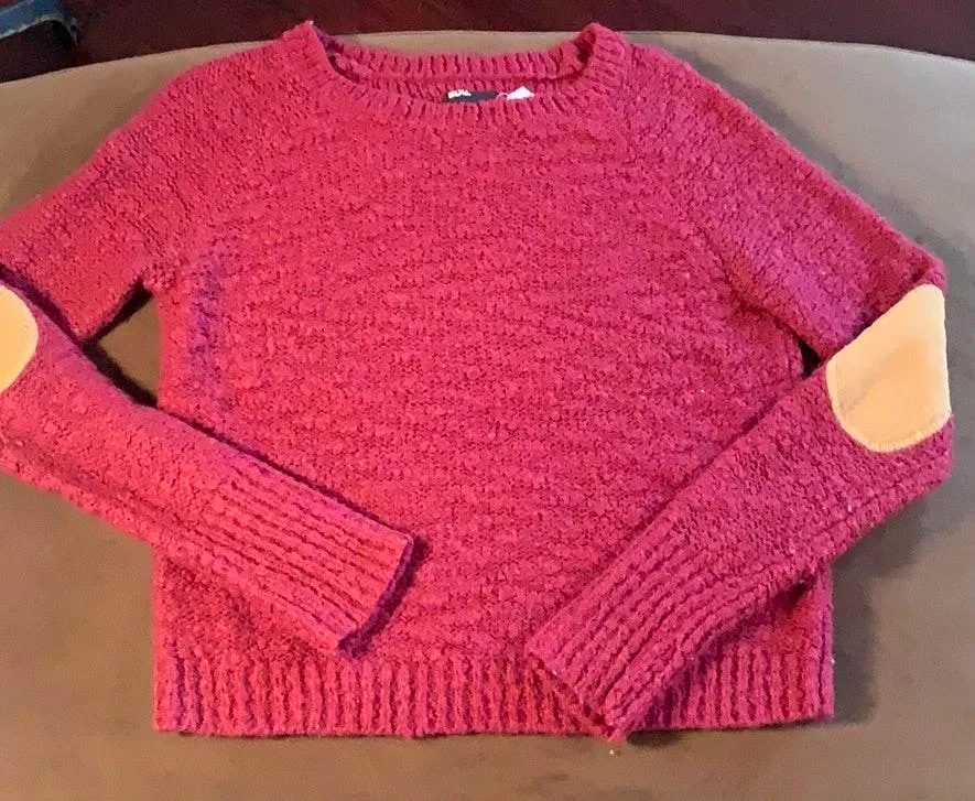 Urban Outfitters Sweater - Image 2